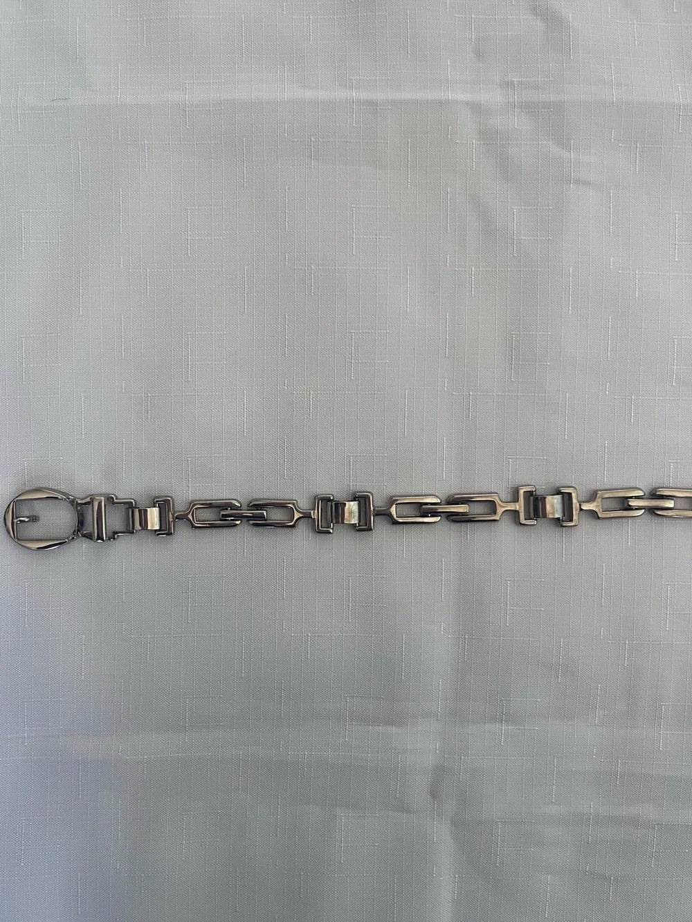 Vintage Y2K Silver Tone Metal Link Belt Geometric Skinny Waist Belt 28”